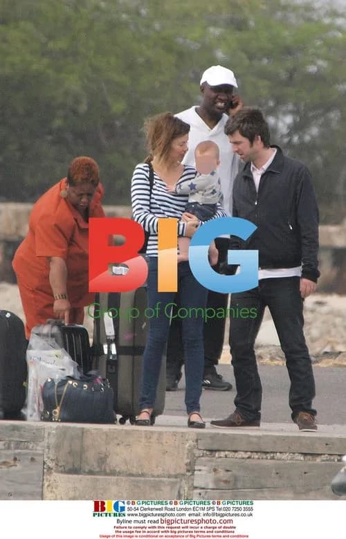 Oasis' Noel Gallagher with family in Caribbean