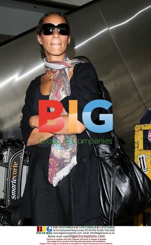 Leona Lewis goes shopping in LA