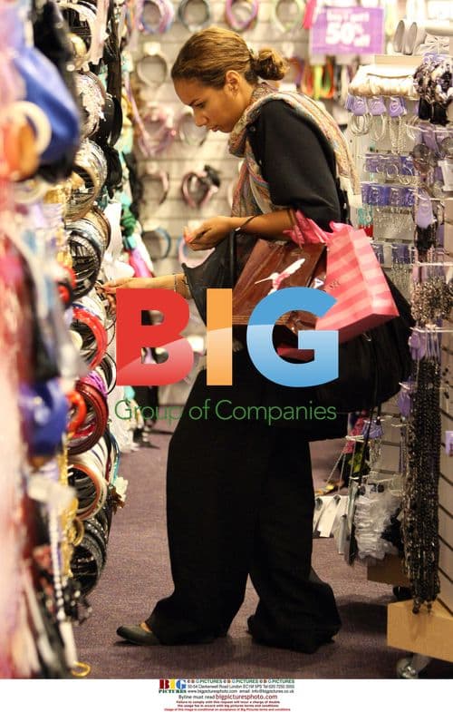 Leona Lewis goes shopping in LA