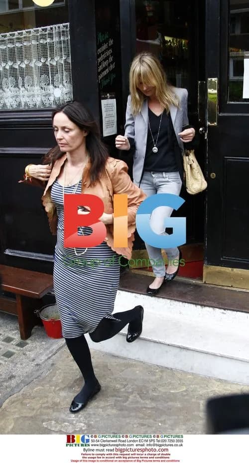 Kate Moss goes on a shopping spree in London