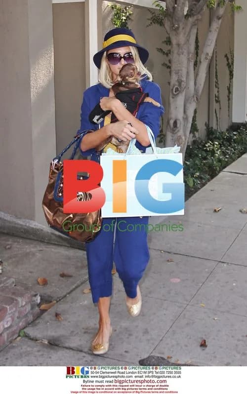Paris Hilton at Kate Somerville Spa