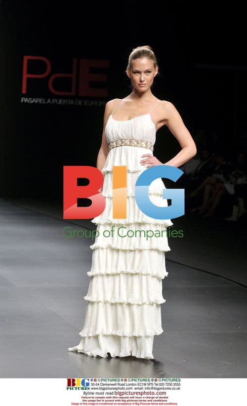 Bar Rafaeli at Puerta de Europa Nuptial Catwalk