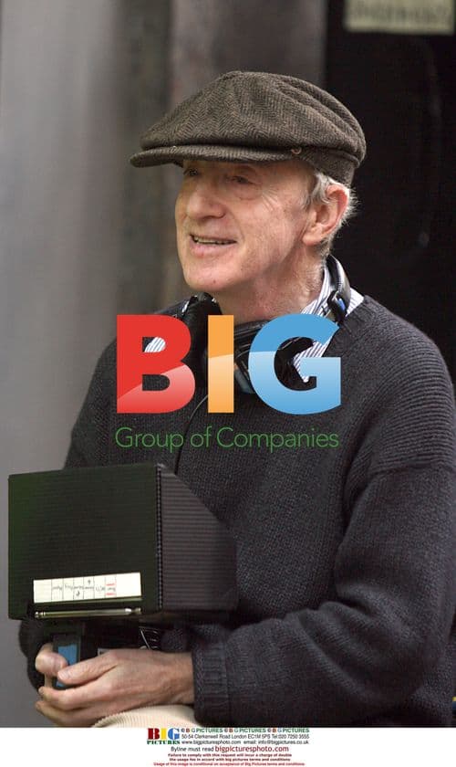 Woody Allen on Untitled Project filmset