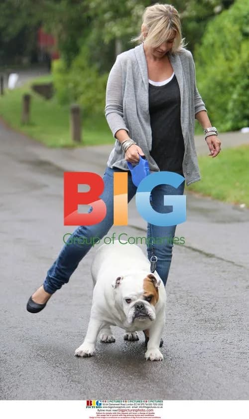 Pregnant Louise Redknapp with Dogs