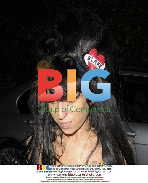 Amy Winehouse Collects Takeout