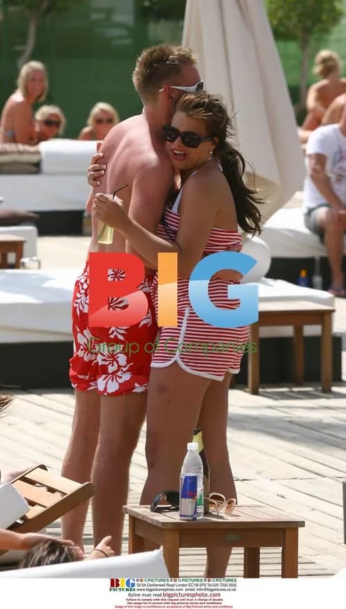 Jade Goody Relaxes with Friends in Marbella