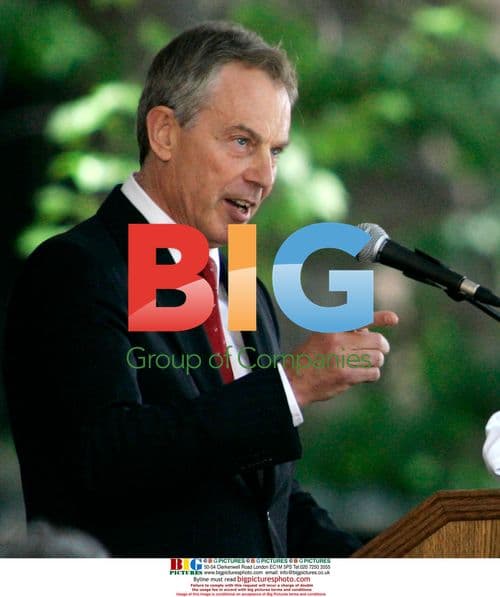 Tony Blair Addresses Yale Class of 2008