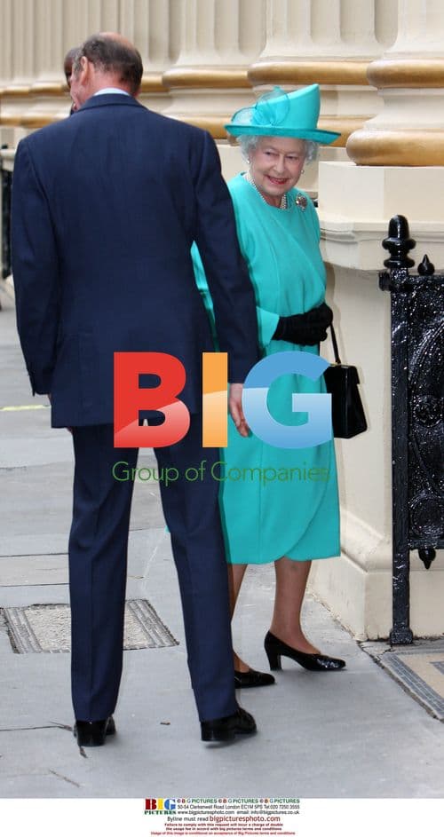 Queen Elizabeth II Reopens Royal Institution