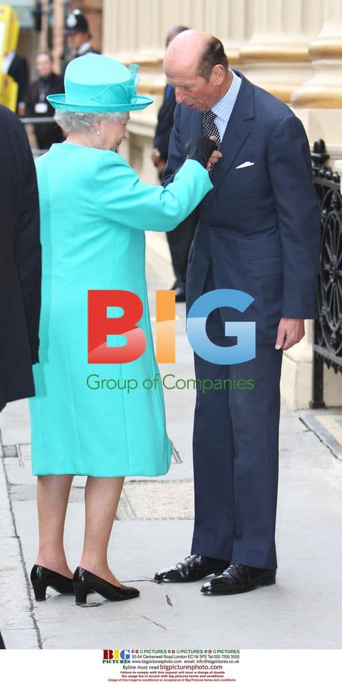 Queen Elizabeth II Reopens Royal Institution