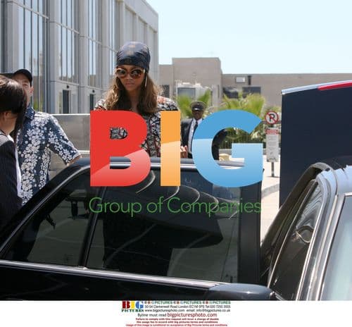 Tyra Banks Arrives at LAX Airport