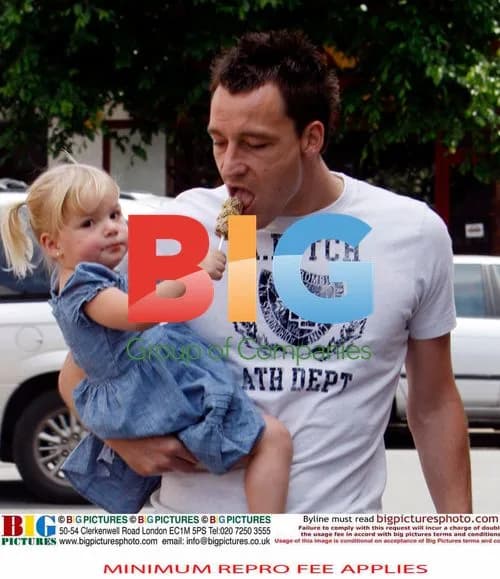 John Terry Shops with Family