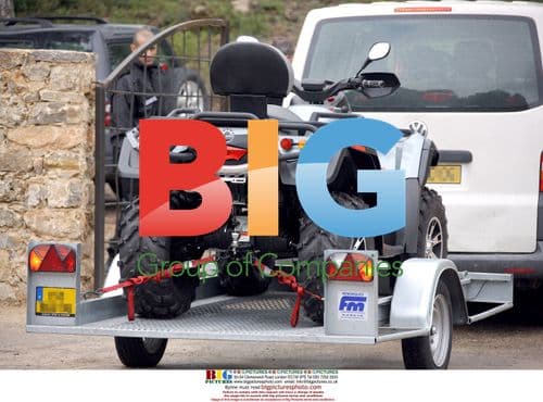 Angelina and Brad Buy Quads in France