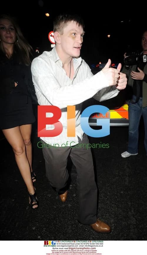 Boxer Ricky Hatton with girlfriend at London gay bar