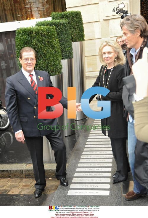 Roger Moore Honored in Paris