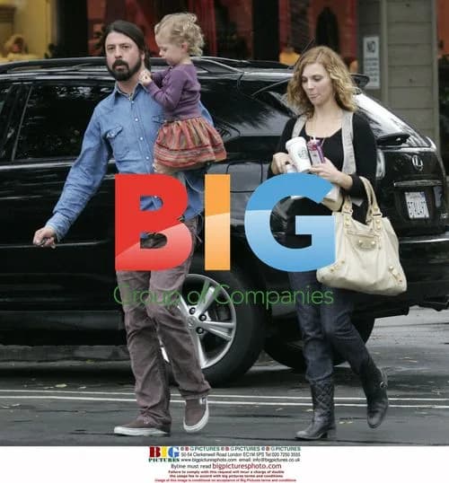 Dave Grohl takes family for stroll
