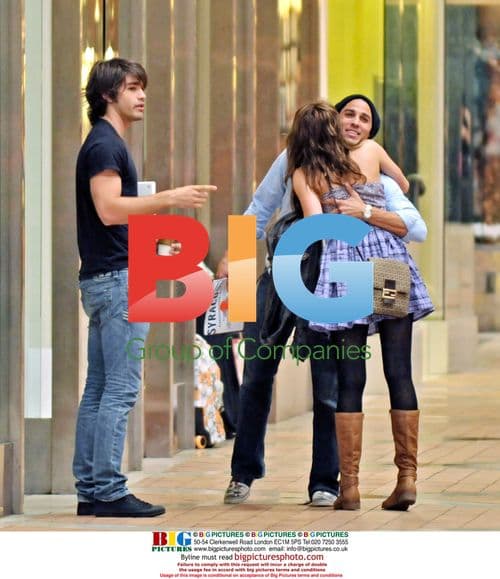 Miley Cyrus and Justin Gaston Shopping