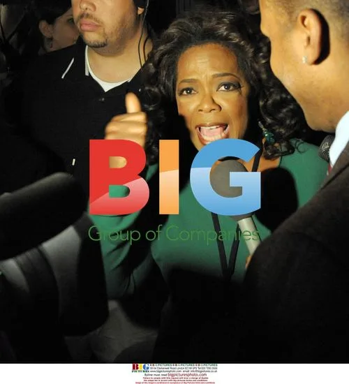 Oprah Winfrey speaks at Obama election rally