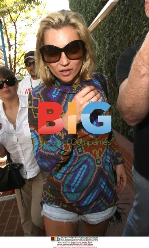 Kate Moss goes to foreign exchange in LA