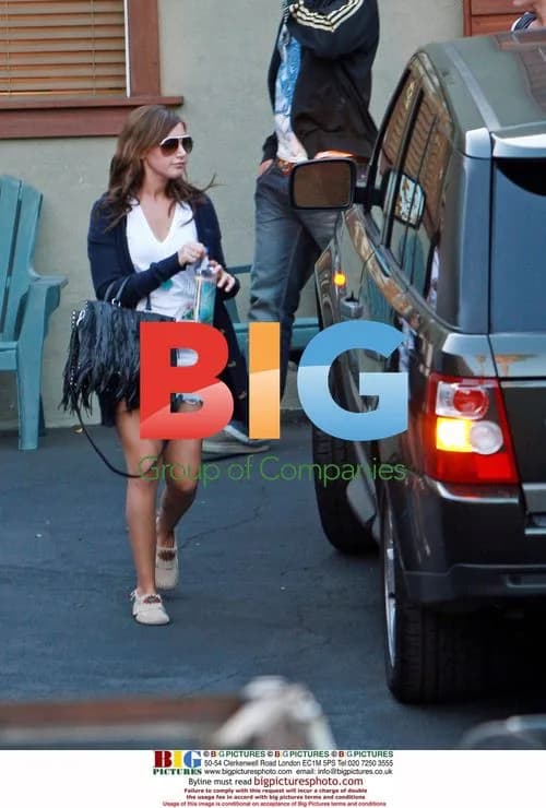 Ashley Tisdale Leaves Recording Studio
