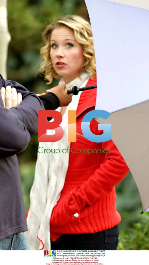 Christina Applegate on set of "Samantha Who?"