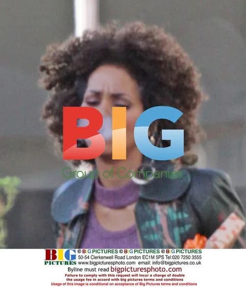 Halle Berry on set of "Frankie and Alice"