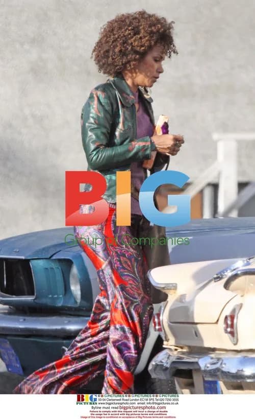 Halle Berry on set of "Frankie and Alice"