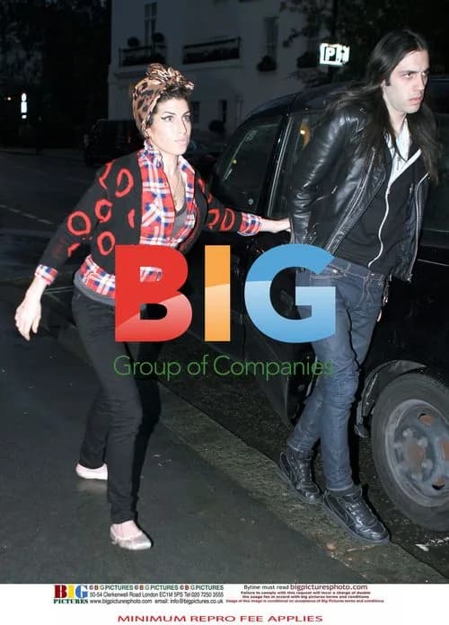 Amy Winehouse Looking Happy and Healthy