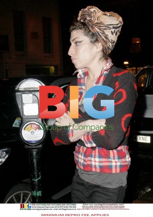 Amy Winehouse Looking Happy and Healthy