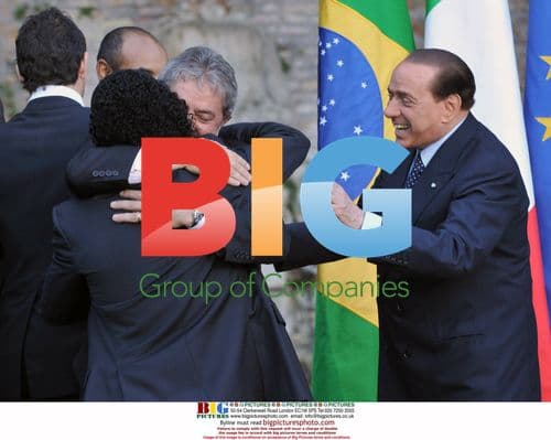 Belusconi Meets Lula da Silva with A.C. Milan Players