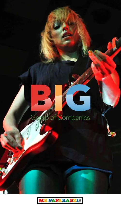 Katie White of the Ting Tings - Live ABC Glasgow