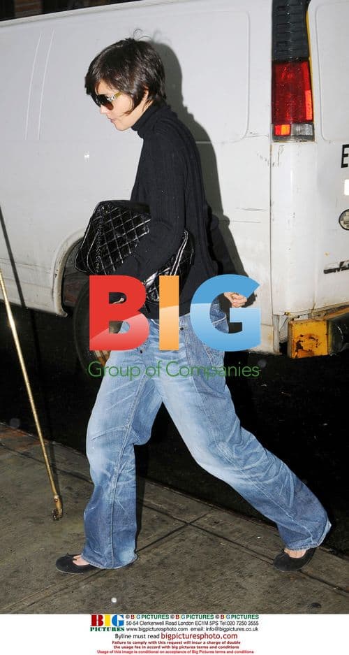 Katie Holmes Returns to Manhattan Home