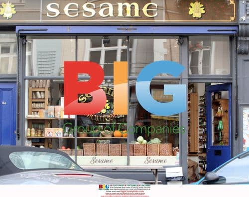 Eastenders actor Scott Maslen shopping in London