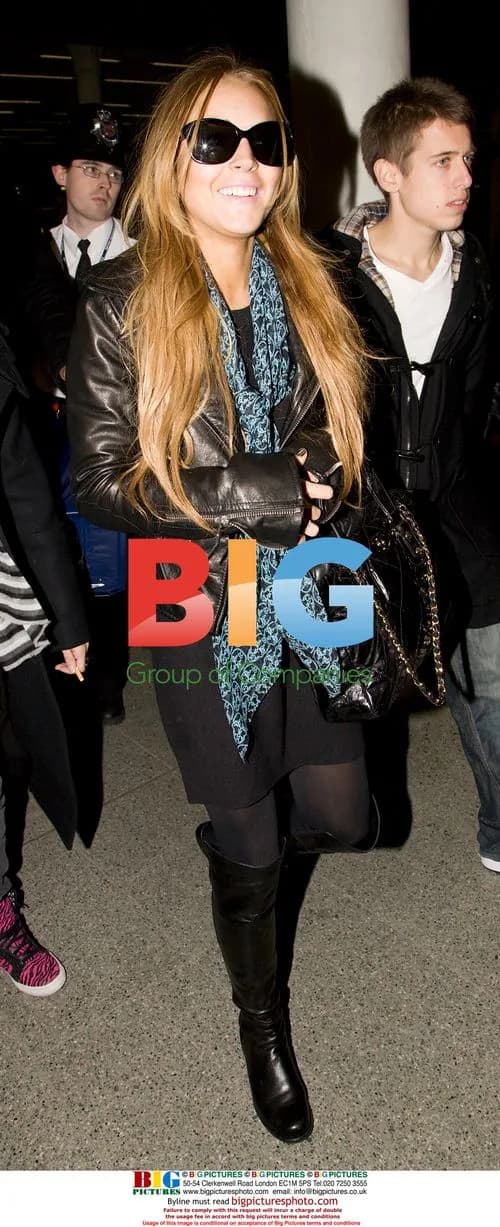Lindsay Lohan arrives at Kings Cross