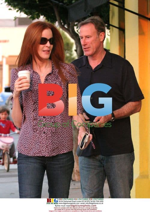 Tom Mahoney and Marcia Cross take walk in Santa Monica