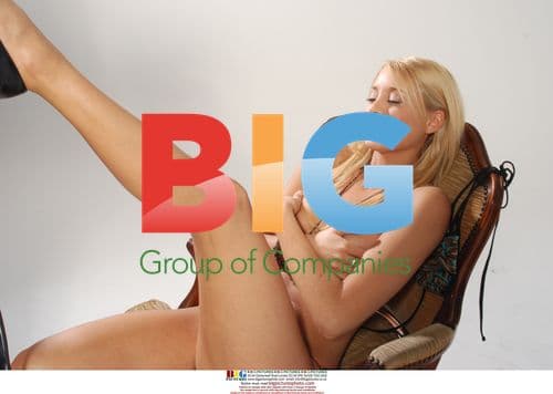 Sexy Model Mariana Paesani Poses in Studio