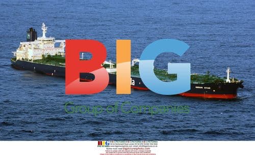 Hijacked Saudi-owned oil tanker off Somalia