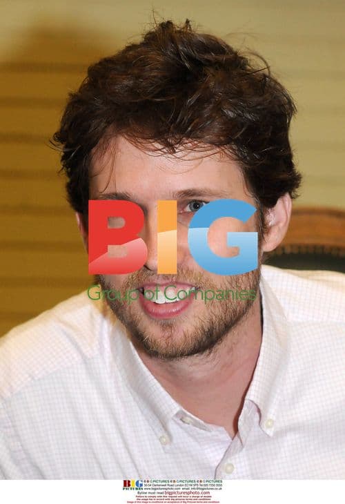 Jon Heder accepts James Joyce Award in Dublin