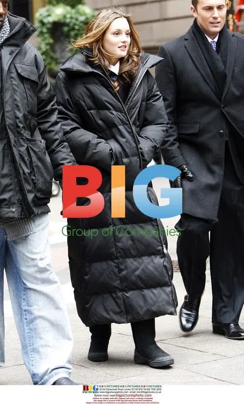 Leighton Meester on Gossip Girl Set