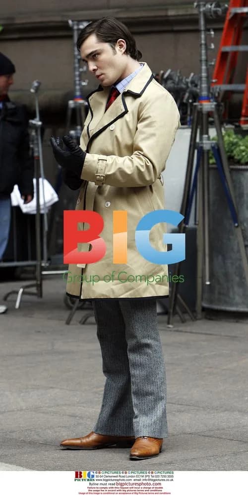 Ed Westwick on Gossip Girl set