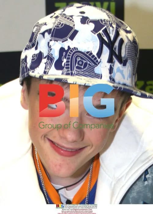 George Sampson Signs New Single