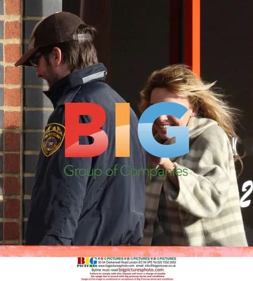 Girls Aloud Arrive at Studio Complex