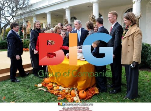 Bush Pardons National Thanksgiving Turkey