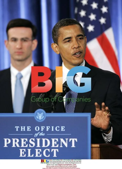 Obama introduces OMB leadership team