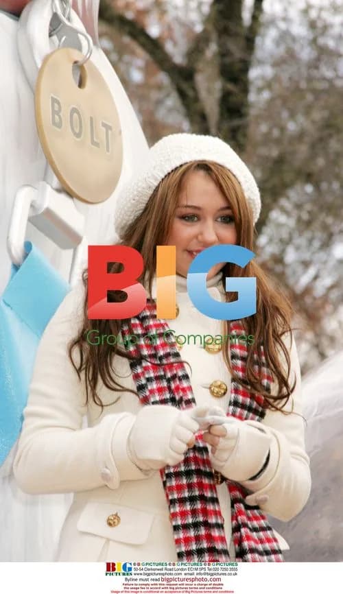 Miley Cyrus at Macy's Thanksgiving Day Parade