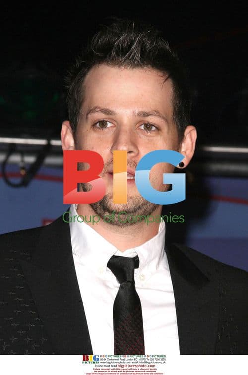 Joel Madden and Nicole Richie at 2008 UNICEF Snowflake Lighting