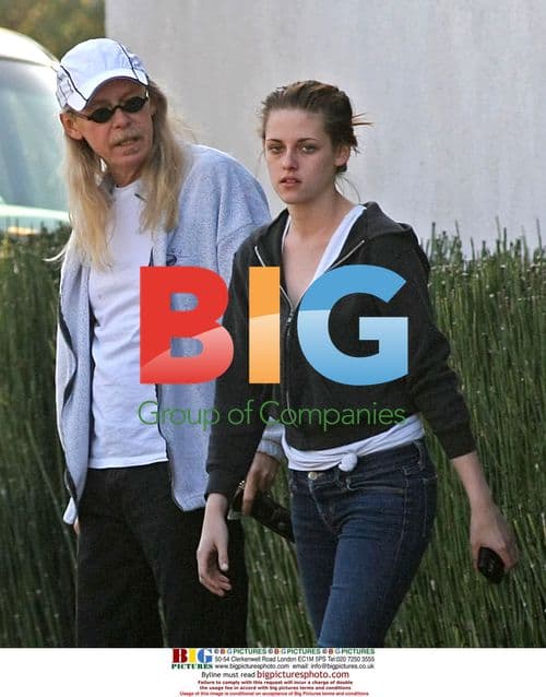 Kristen Stewart with father John Stewart