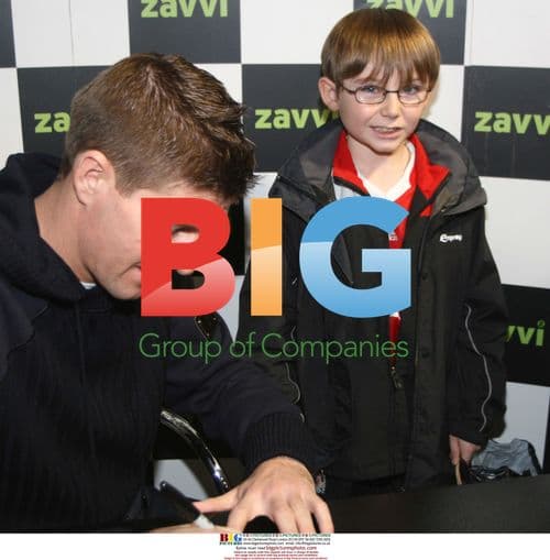 Steve Gerrard signs new DVD