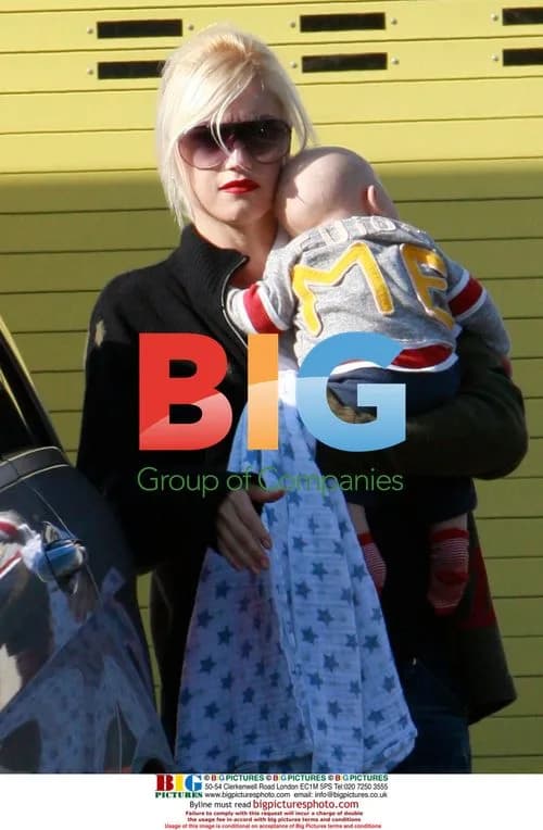 Gavin Rossdale and Gwen Stefani at LA Toy Store