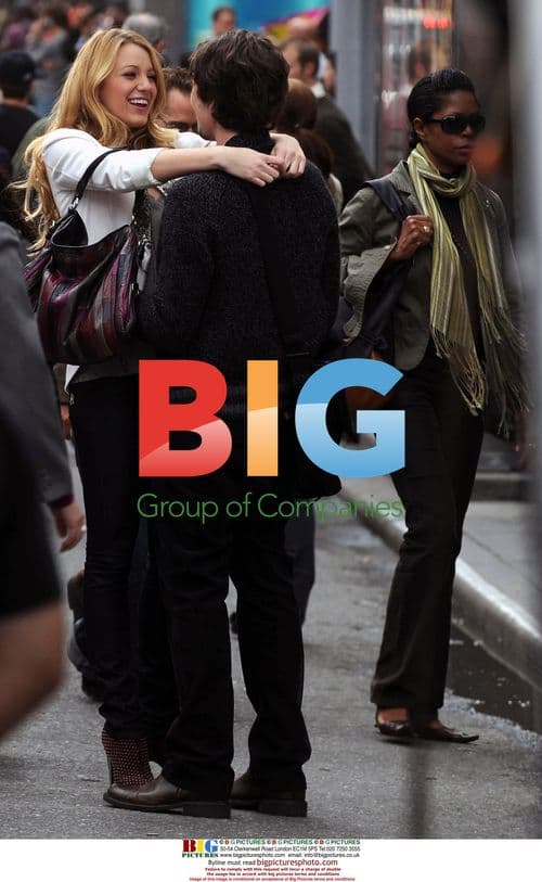 Blake Lively and John Patrick Amedori filming 'Gossip Girl'