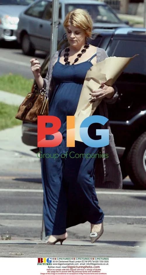Kirstie Alley shops for flowers in LA